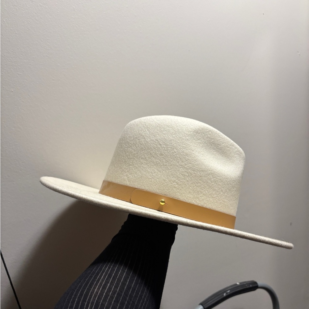 Elegant Cream Wide-Brim Hat